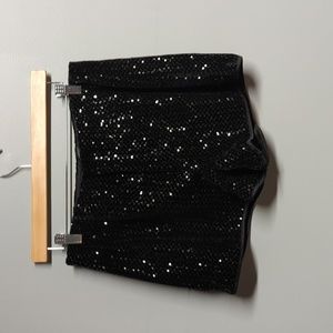 Forever 21 size large black velvet sequins stretch short